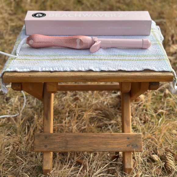 Beachwaver Automatic Curling Iron - Picture 1 of 4